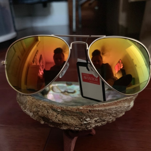 Orange Mirrored Lens Aviators Sunglasses - Picture 4 of 6